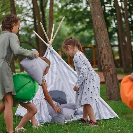 Baltic Park - Wypoczynkowy W Harmonii Z Natura - Komfortowy Z 2 Sypialniami - Grzany Basen- Atrakcje Dla Dzieci Mini Zoo Z Alpakami Lodge Niechorze